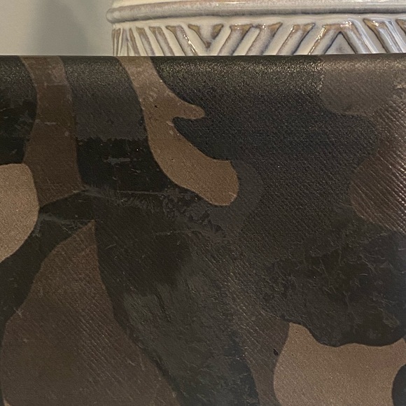 Authentic Men’s Prada Check Book/Cars Holder - Picture 11 of 12